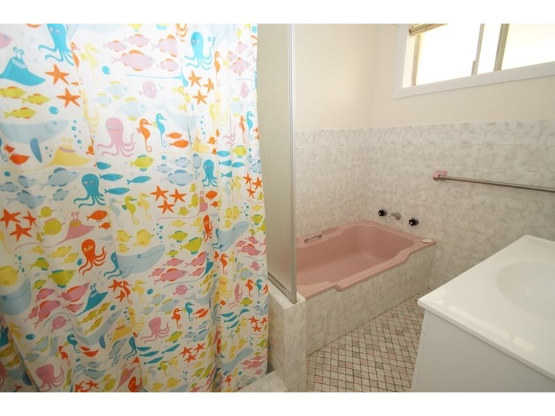 92 Lynches Road, Armidale NSW 2350