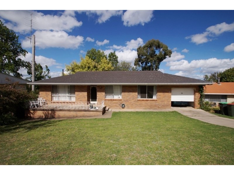 47 Fletcher Street, Armidale NSW 2350
