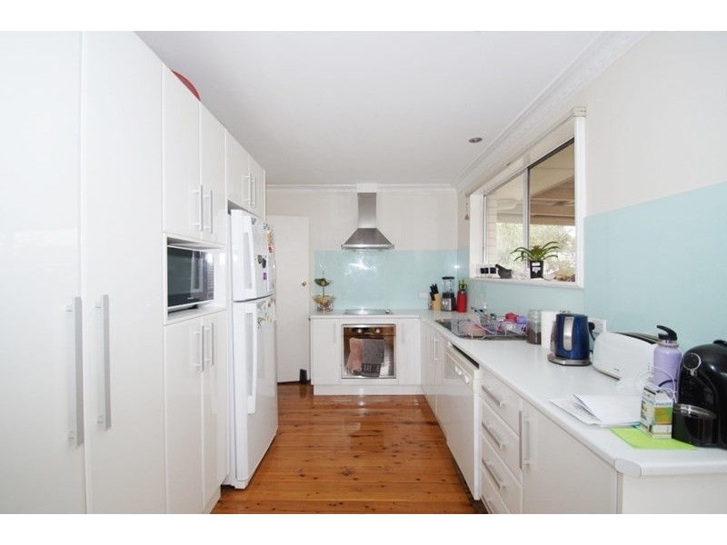 213 Erskine Street, Armidale NSW 2350