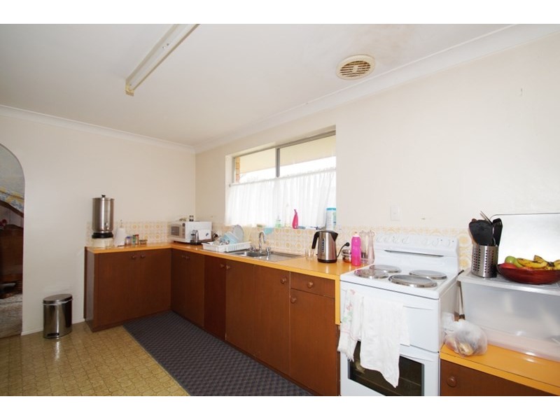 1 Hawthorne Close, Armidale NSW 2350