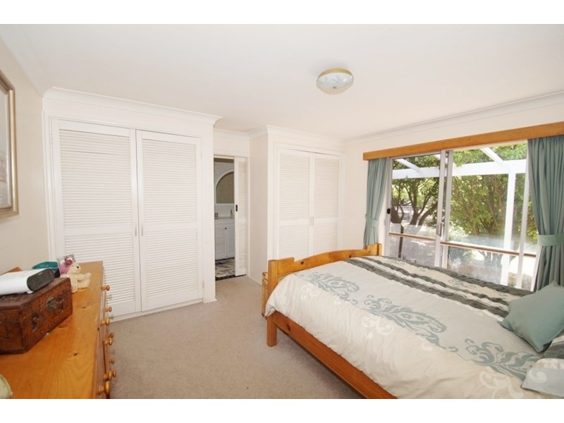 12 Wattle Drive, Armidale NSW 2350