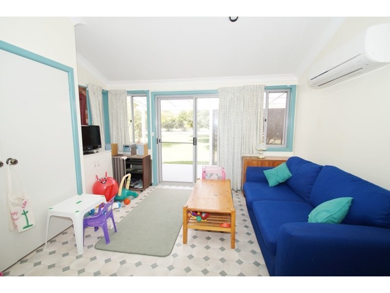 12 Wattle Drive, Armidale NSW 2350