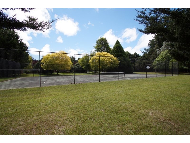 12 Wattle Drive, Armidale NSW 2350