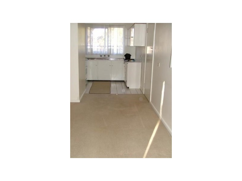 2/9 Bellevue Road, Armidale NSW 2350