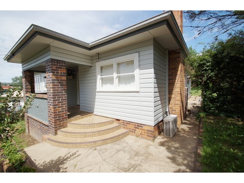 72 Dangar Street, Armidale NSW 2350