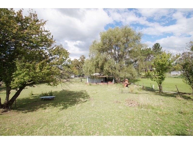 5 McGregor Street, Uralla NSW 2358