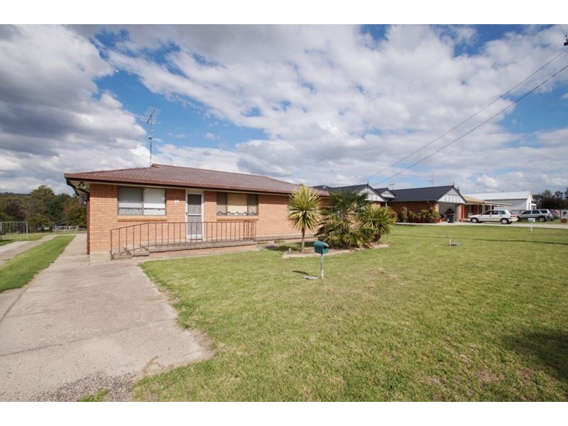 5 McGregor Street, Uralla NSW 2358