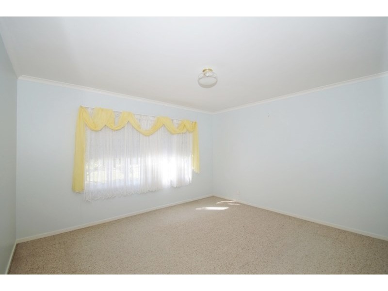 9 Depot Road, Uralla NSW 2358