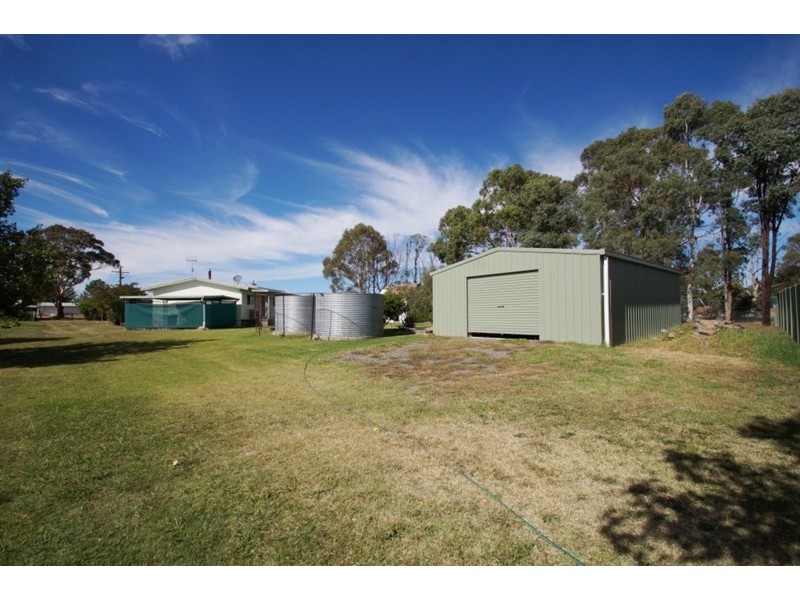 9 Depot Road, Uralla NSW 2358