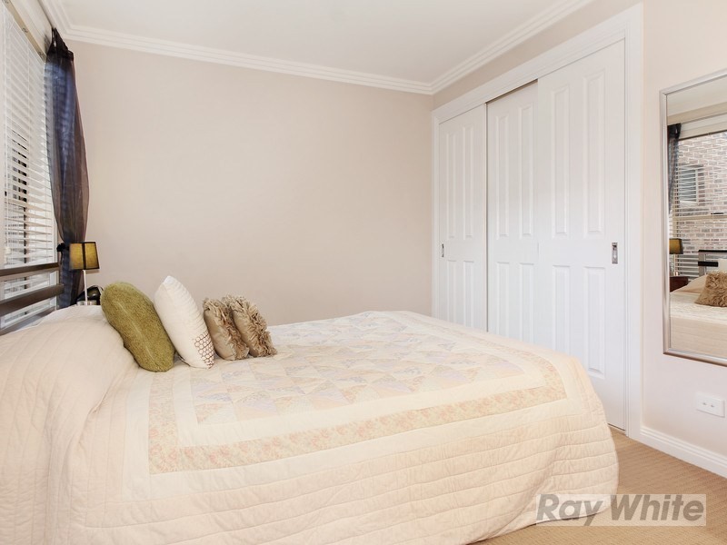 18 McCarthy Crescent, Armidale NSW 2350