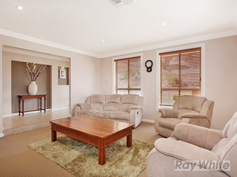 18 McCarthy Crescent, Armidale NSW 2350
