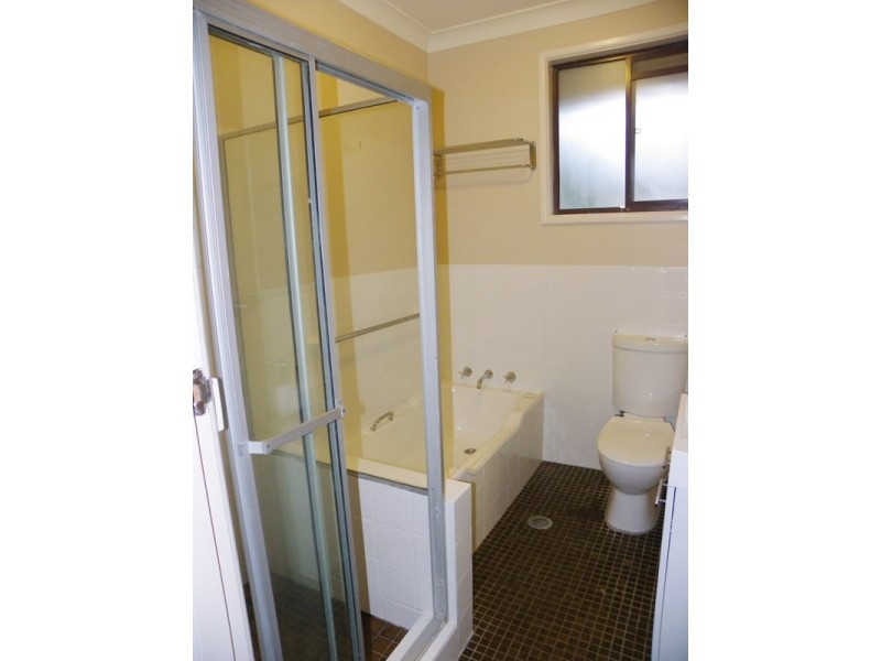 1/23 Duval Street, Armidale NSW 2350