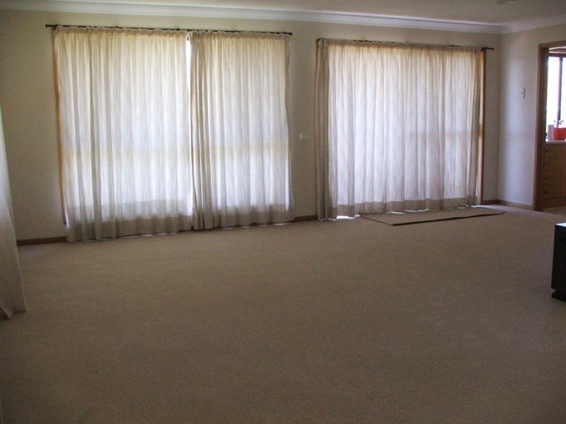 7b Av Green Street, Armidale NSW 2350