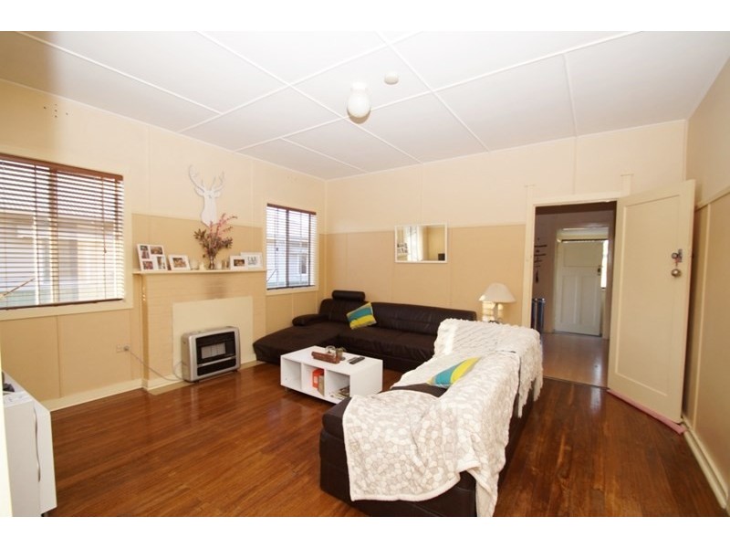 141 Butler Street, Armidale NSW 2350