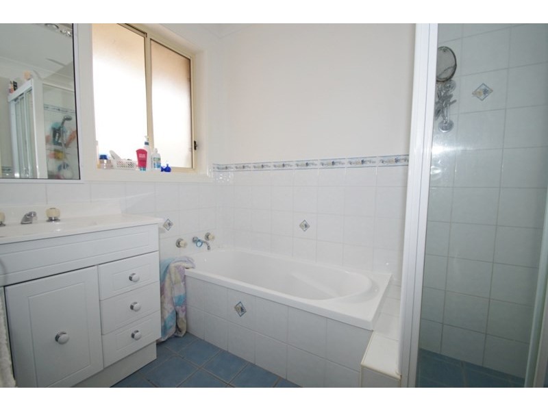 32-34 Norris Drive, Armidale NSW 2350