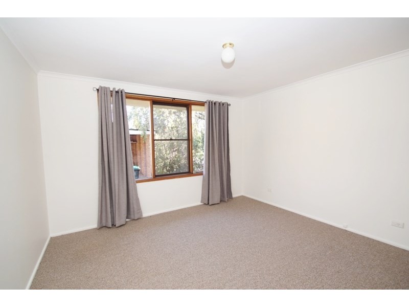 9 Robina Crescent, Armidale NSW 2350