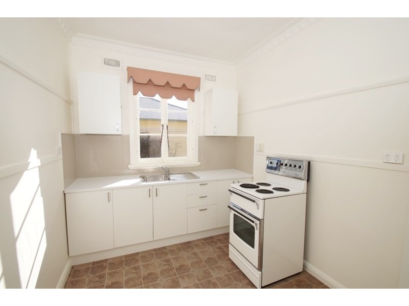 165 Mossman Street, Armidale NSW 2350
