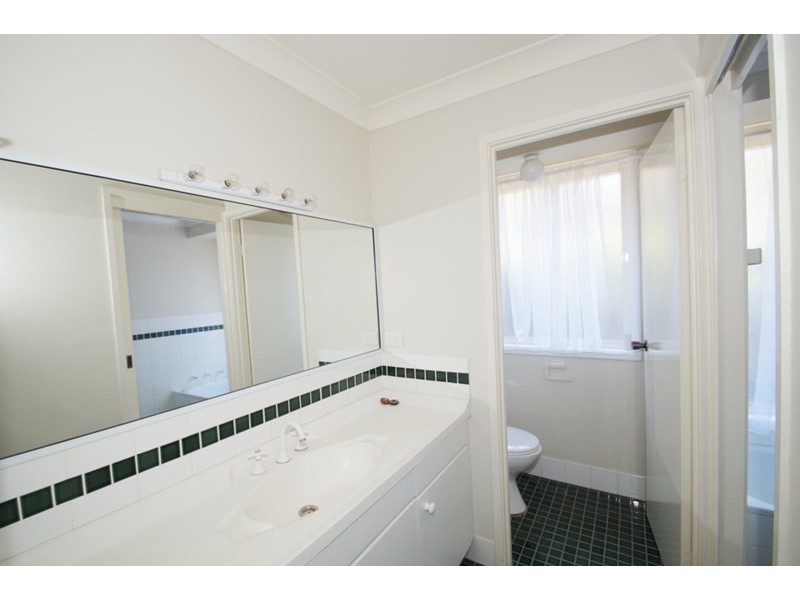 35 Ash Tree Drive, Armidale NSW 2350