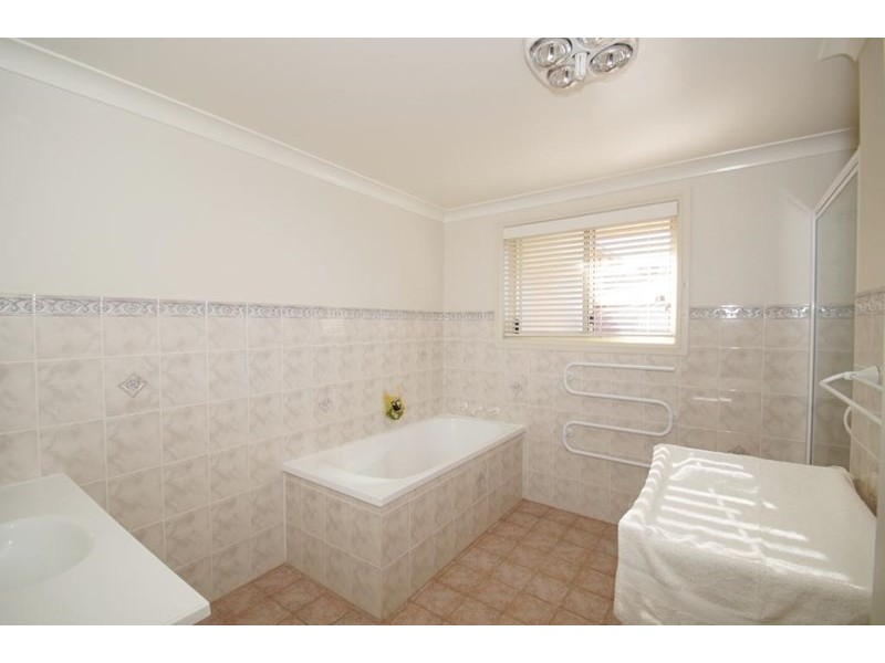56 The Avenue, Armidale NSW 2350