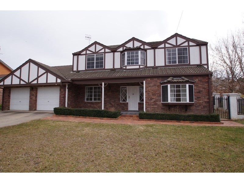 37 Gordon Street, Armidale NSW 2350