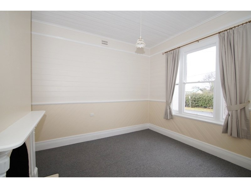 162 Markham Street, Armidale NSW 2350