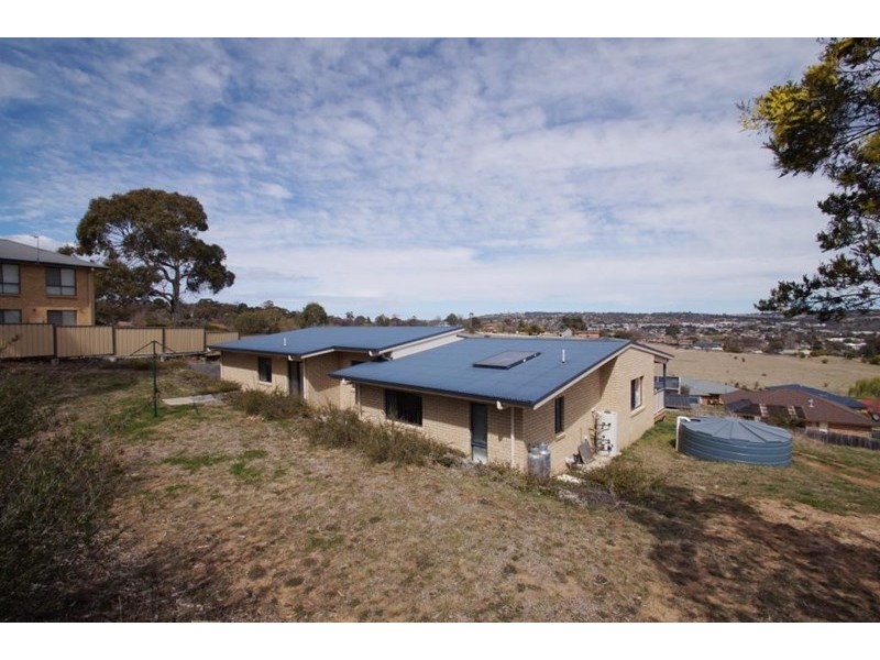 71 Ash Tree Drive, Armidale NSW 2350
