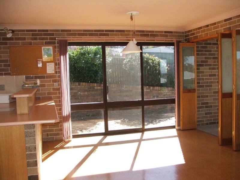 9 Yallambee Avenue, Armidale NSW 2350