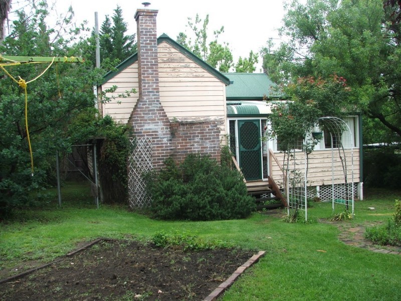 60 Markham Street, Armidale NSW 2350