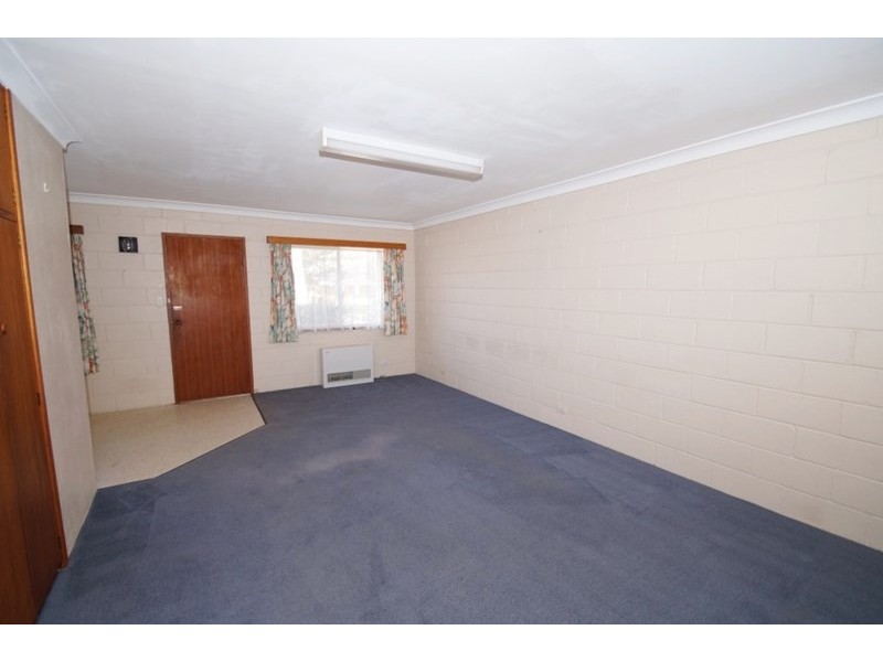 1/4 Bellevue Road, Armidale NSW 2350