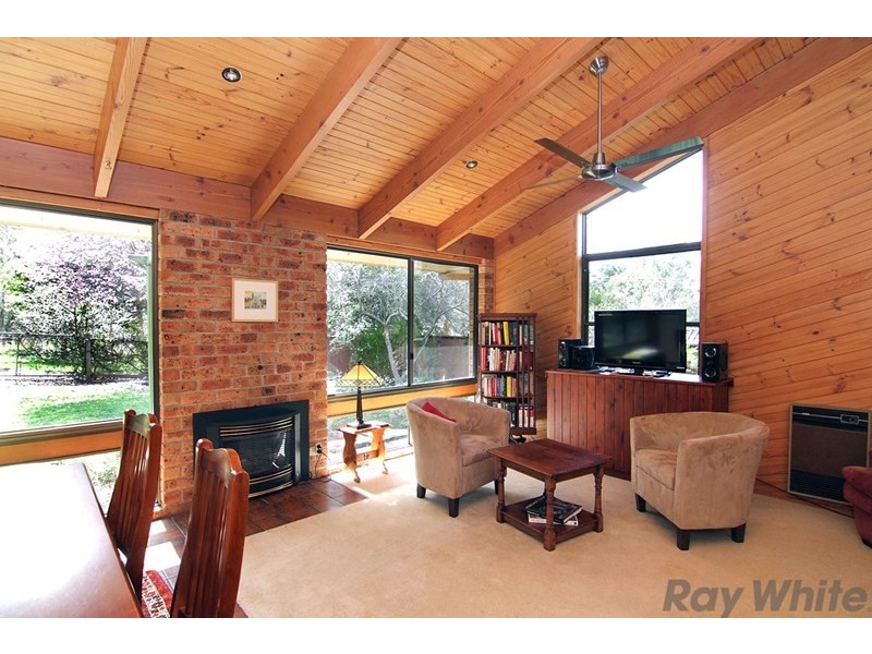 13 Stewart Crescent, Armidale NSW 2350