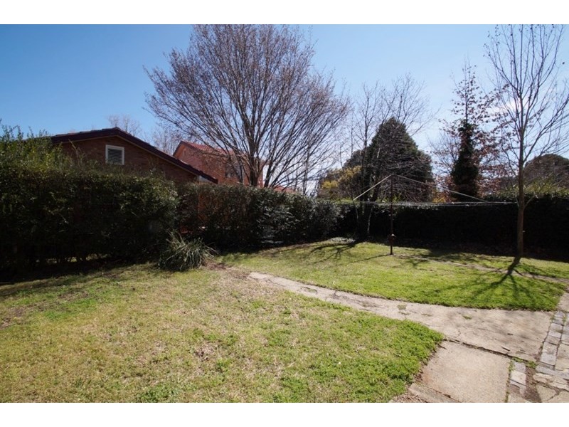 32 Martin Street, Armidale NSW 2350