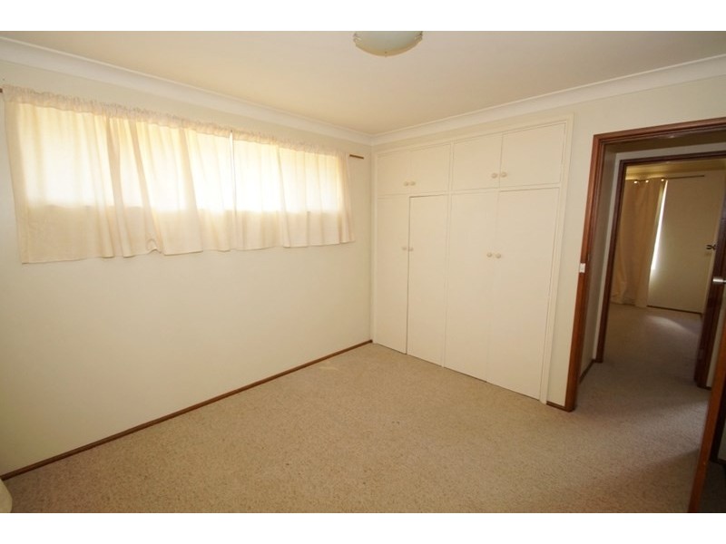 1/12 College Avenue, Armidale NSW 2350