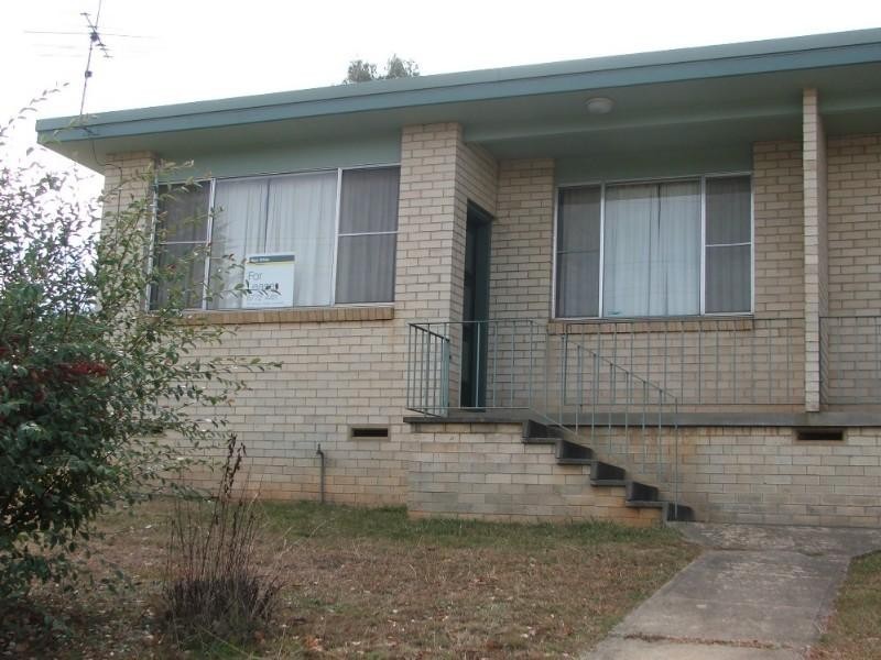 1/7 Glass Street, Armidale NSW 2350