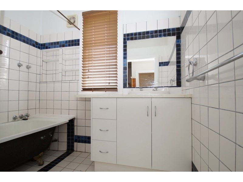 174 Taylor Street, Armidale NSW 2350