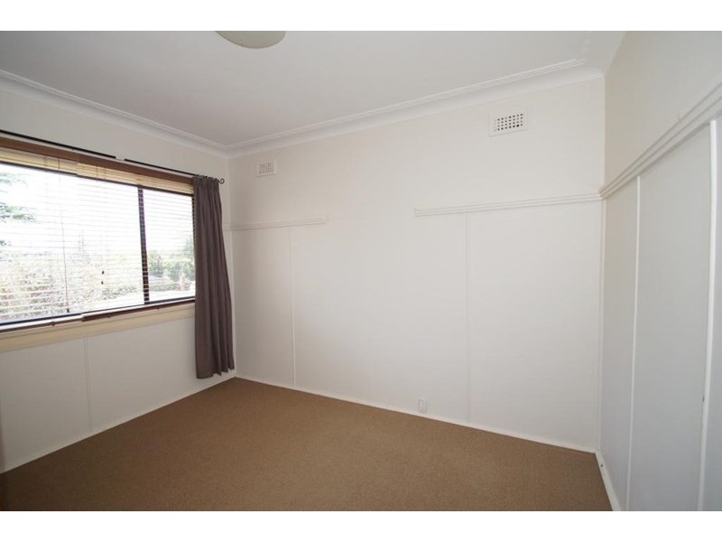 174 Taylor Street, Armidale NSW 2350