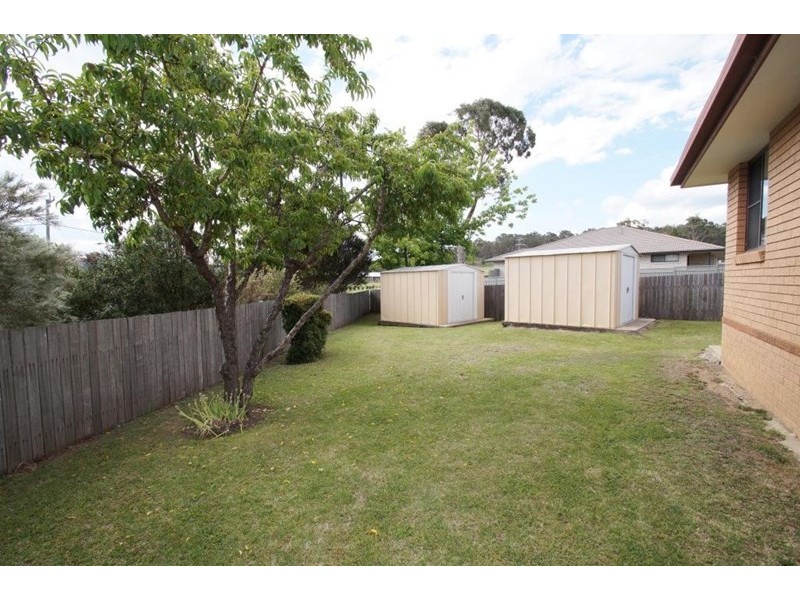 13 Patricia Close, Armidale NSW 2350