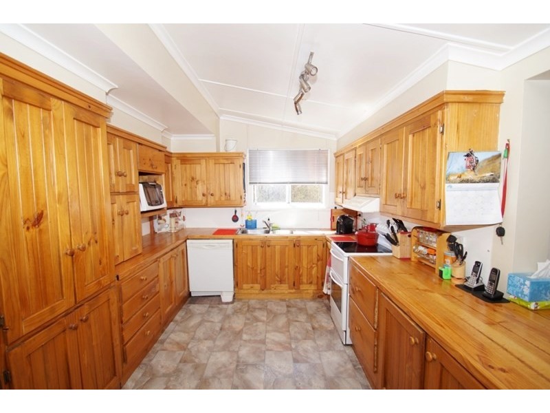 54 Mann Street, Armidale NSW 2350