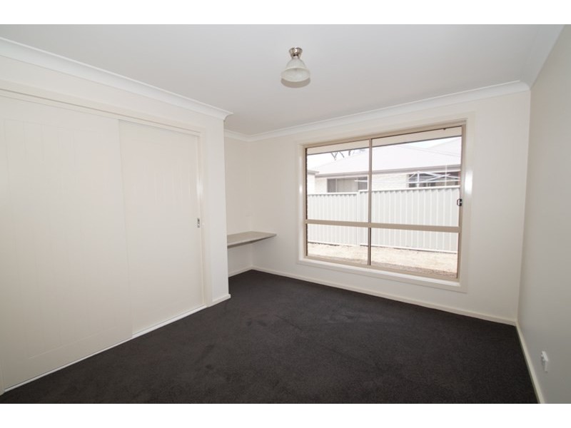 4 Peterson Drive, Armidale NSW 2350