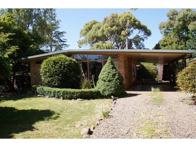 28 Bowman Avenue, Armidale NSW 2350