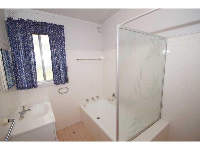 28 Bowman Avenue, Armidale NSW 2350