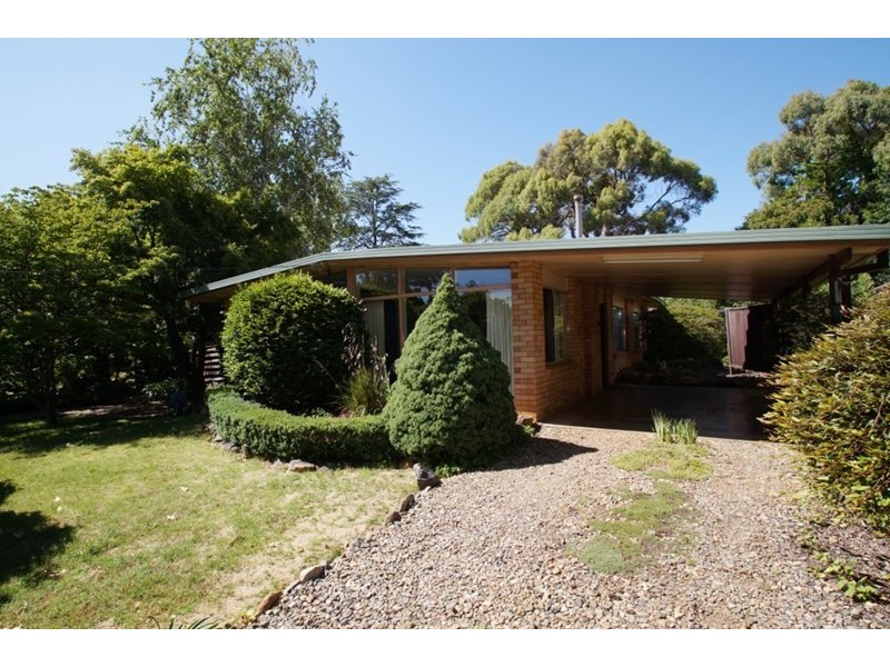 28 Bowman Avenue, Armidale NSW 2350