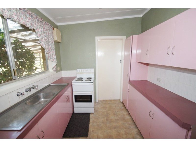 28 Bowman Avenue, Armidale NSW 2350