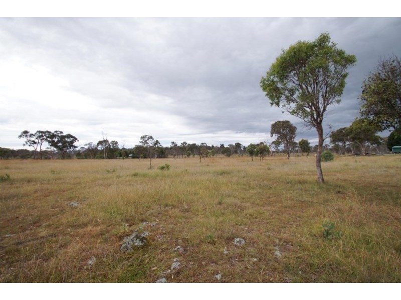 21 Beethoven Lane, Armidale NSW 2350