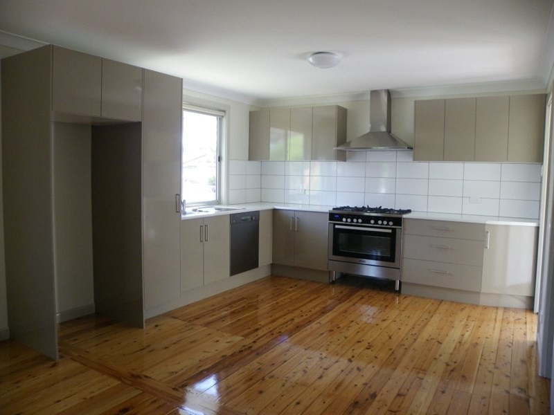 74 Marsh Street, Armidale NSW 2350