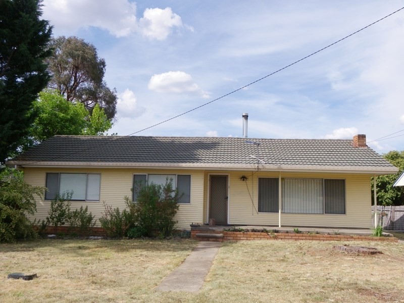 43 Claude Street, Armidale NSW 2350