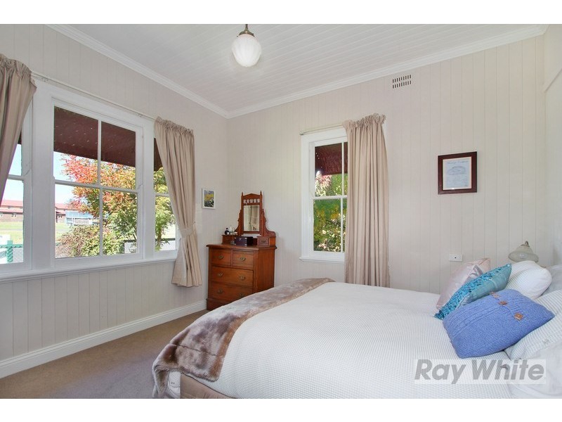 80 Kennedy Street, Armidale NSW 2350