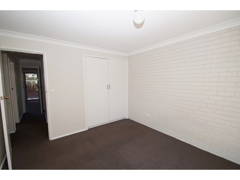 2/20 Drummond Avenue, Armidale NSW 2350