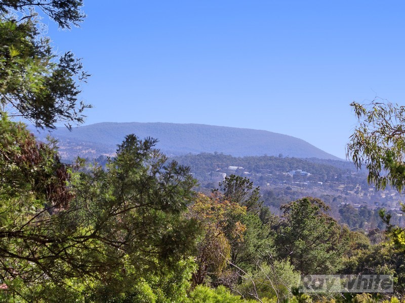 9 Nathaniel Pideon Drive, Armidale NSW 2350