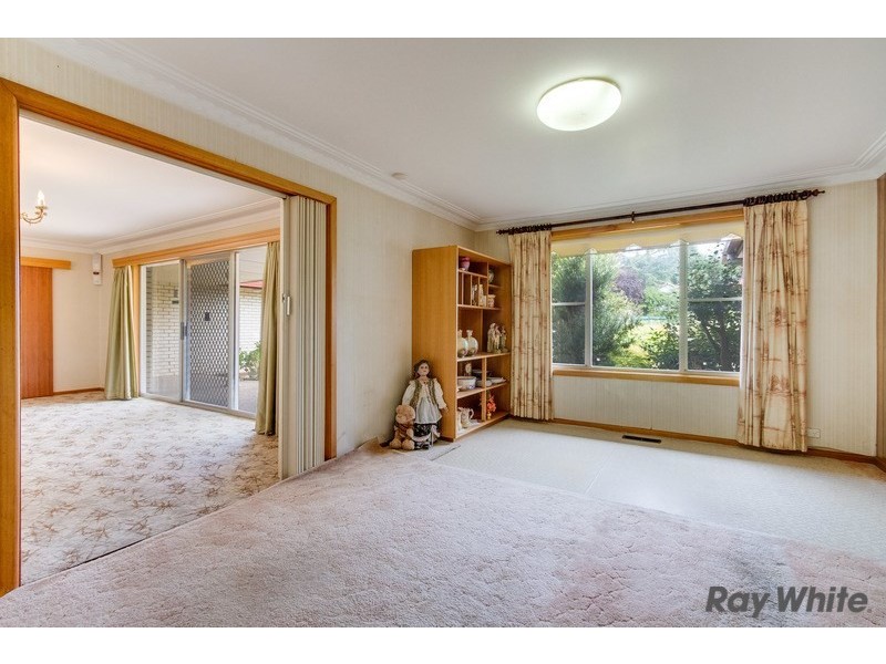 11 Chestnut Avenue, Armidale NSW 2350