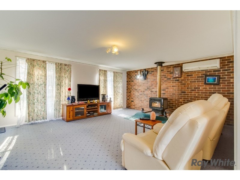 9 Dangar Street, Uralla NSW 2358